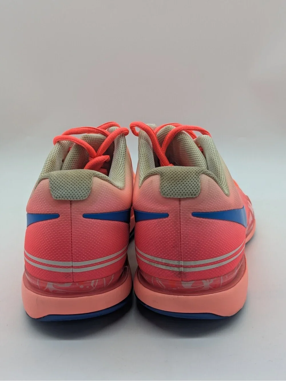 Nike Court Zoom Vapor Tour Hot Punch Pink Tennis Shoes Men's Size 11 FB2664-600